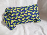 Pineapple motif zippered wristlet bags (clutch) M