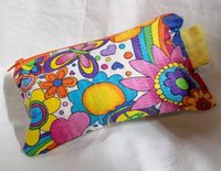 flower power motif zippered wristlet bags (clutch) M