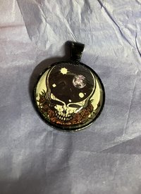 Grateful Dead Space your face   glass and metal Pendant