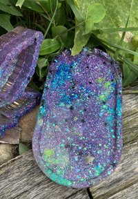 Set of Resin Cannabis Leaf  Ashtray and matching rolling/trinket tray