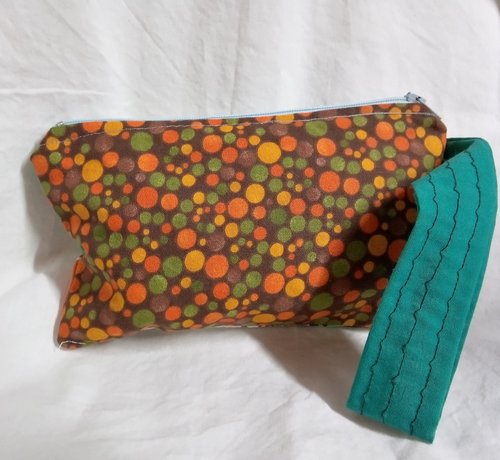  vintage The Smurfs  with polka dots on back  motif  zippered wristlet bags (clutch) M