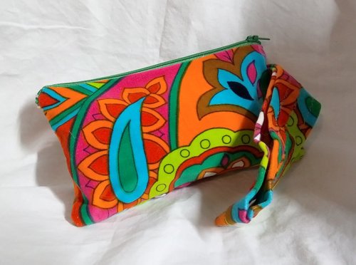  art decco   motif  zippered wristlet bags (clutch)