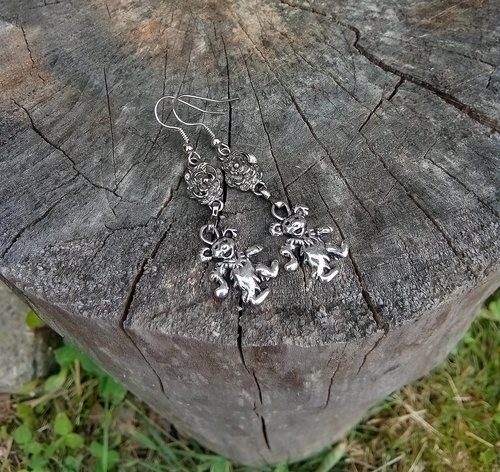  Grateful Dead  roses and bears  earrings