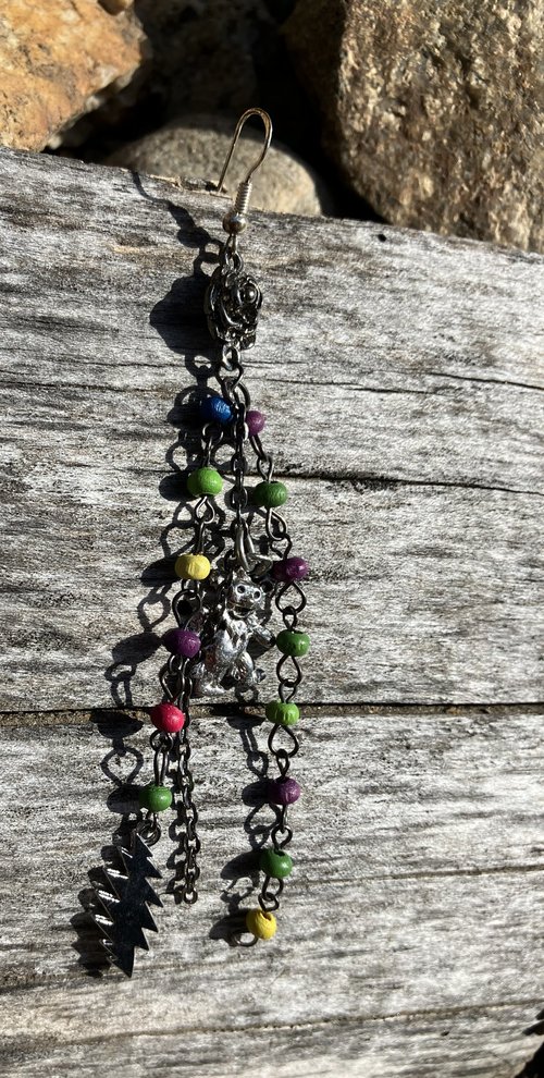 Grateful Dead dangly earrings with roses ,bears and lightening bolts