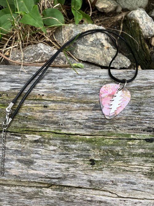 Grateful Dead  13 point lightning bolt Guitar pick necklace (blossoms)