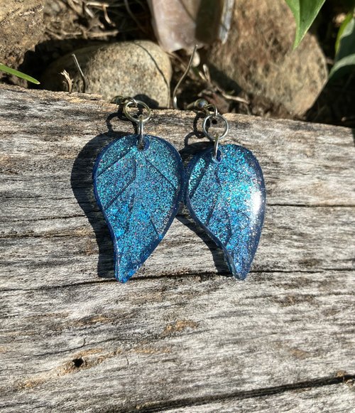 Holographic geometric resin earrings (leaves)