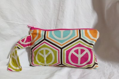 peace signs motif  zippered wristlet bags (clutch)