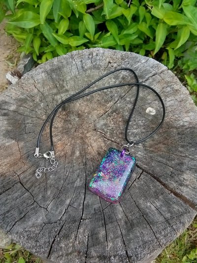 Resin rectangle  pendant purp