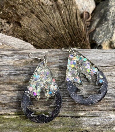 sparkly resin pot leaf earrings 
