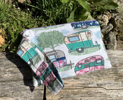 Handmade by Lucky Burrito Vintage campers motif Handmade zippered wristlet bags (clutch) Large