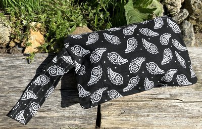 Handmade by Lucky Burrito black paisley motif zippered wristlet bags (clutch) Large