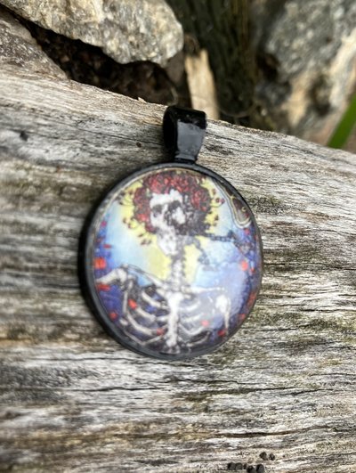 Grateful Dead Skulls and Roses   Glass and metal Pendant