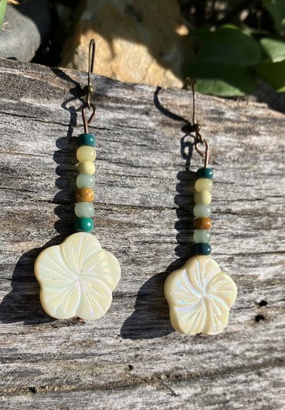 white hibiscus carved shell with czech beads on fish hook earrings 