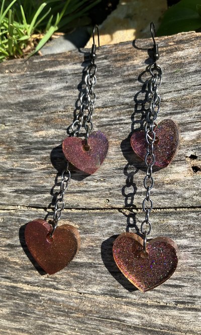 holographic resin hearts in pink and purple on black gunmetal chain on black  fish hooks
